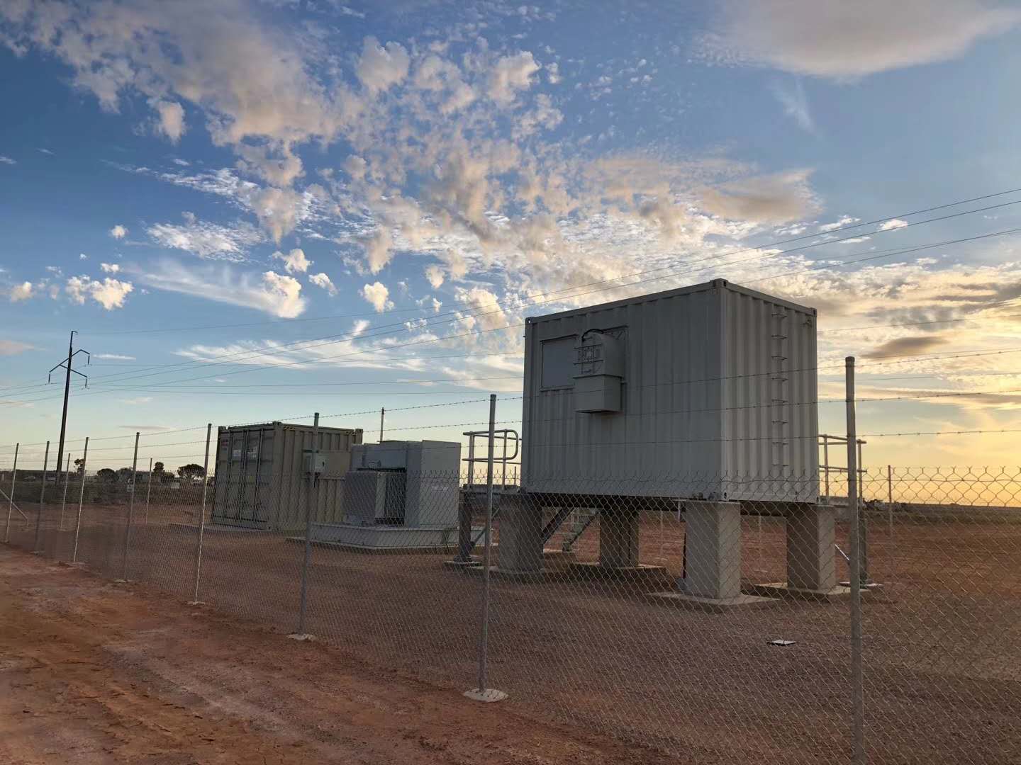 Generador de Var estático refrigerado por aire al aire libre de Sinopak 3kV para tren de laminación