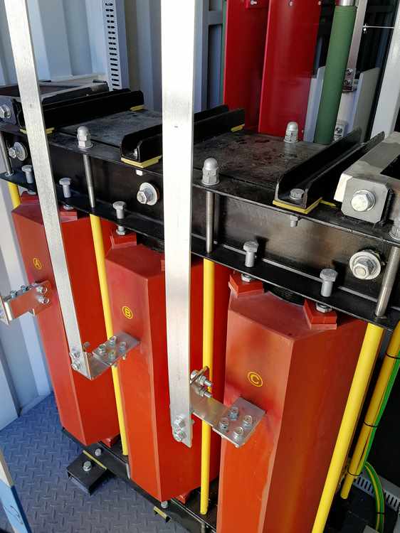 Reactor de n&uacute;cleo de hierro