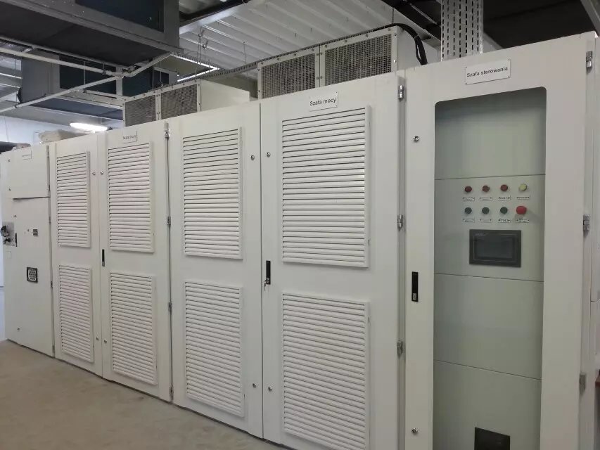 Sinopak 35kV interior refrigerado por agua STATCOM para transformador rectificador